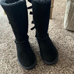 Women's Black Winter Boots